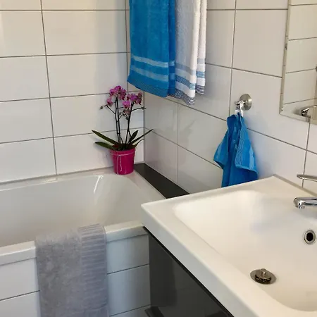 Апартаменты Maisonette Schwaan